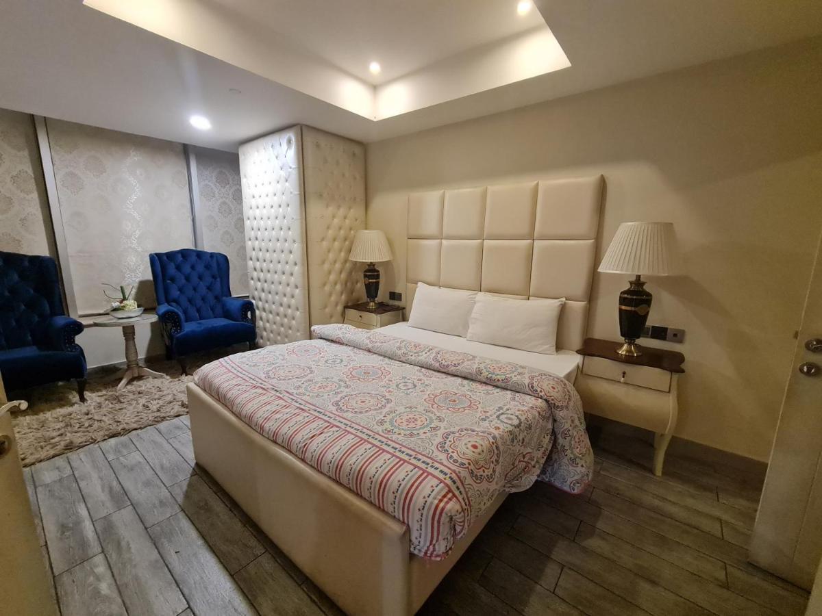 דירות איסלמאבד Royal Residencia Centaurus מראה חיצוני תמונה